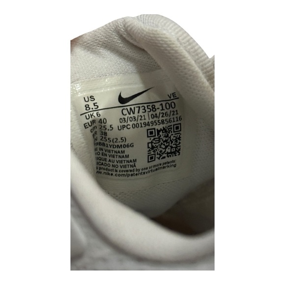 WMNS Nike Air Zoom Pegasus 38 White Silver Size 8.5 - Picture 4 of 12